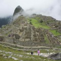 Le Machu Picchu sort des nuages